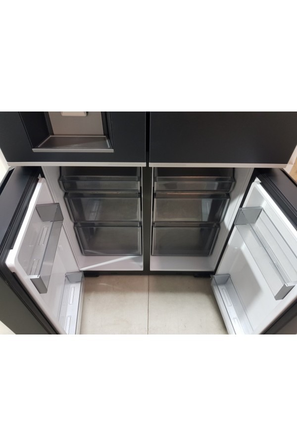 Хладилник Haier CUBE 90 SERIE 7 HCR7918EIMB