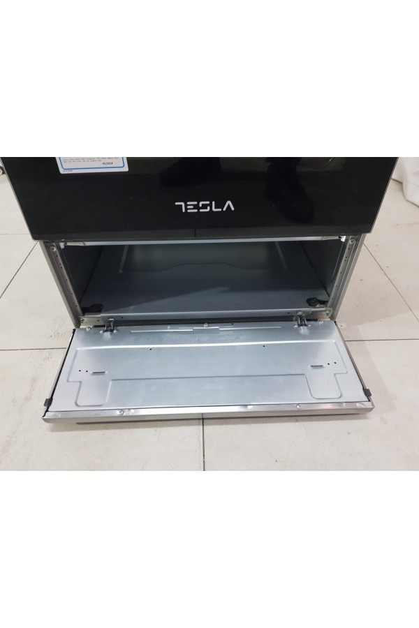 Права готварска печка TESLA CV5400SX