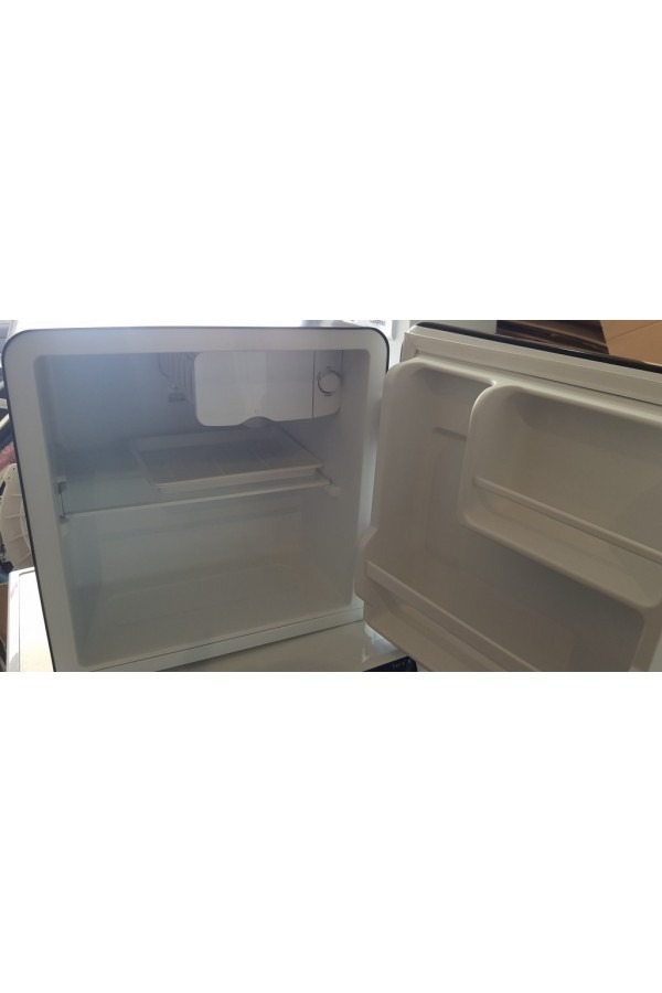 Хладилник Comfee RCD50DK1RT(E)