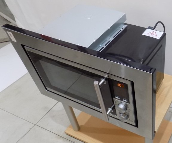 Микровълнова фурна за вграждане Silva Schneider EBM-G 880E