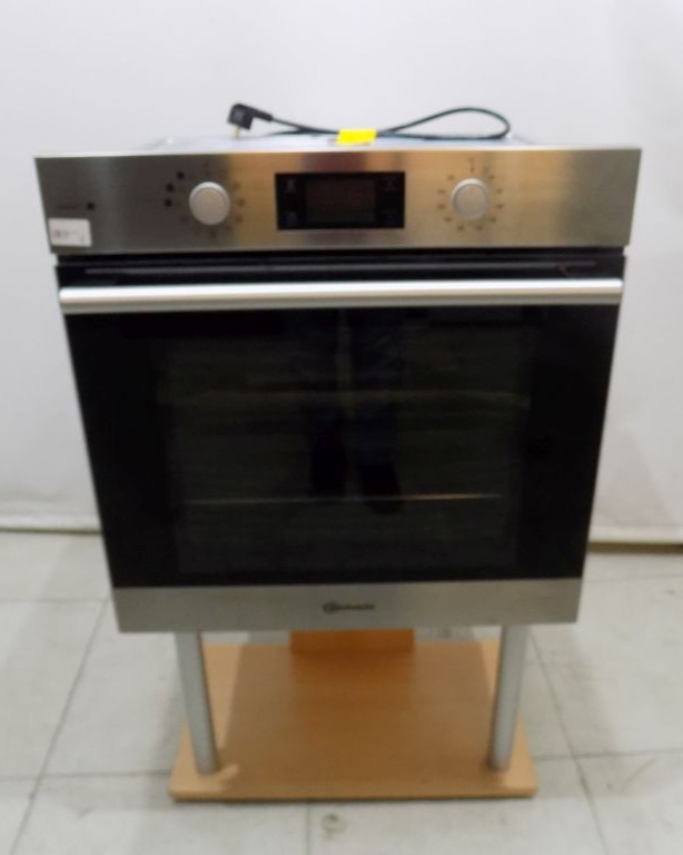 Фурна за вграждане Bauknecht BAR2S K8 V2 IN