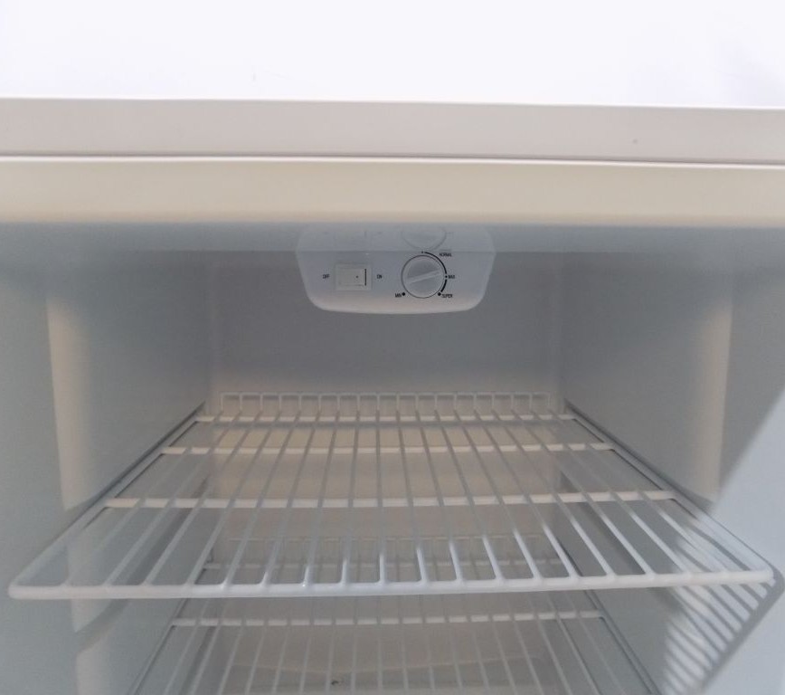 Хладилна витрина PKM GKS102