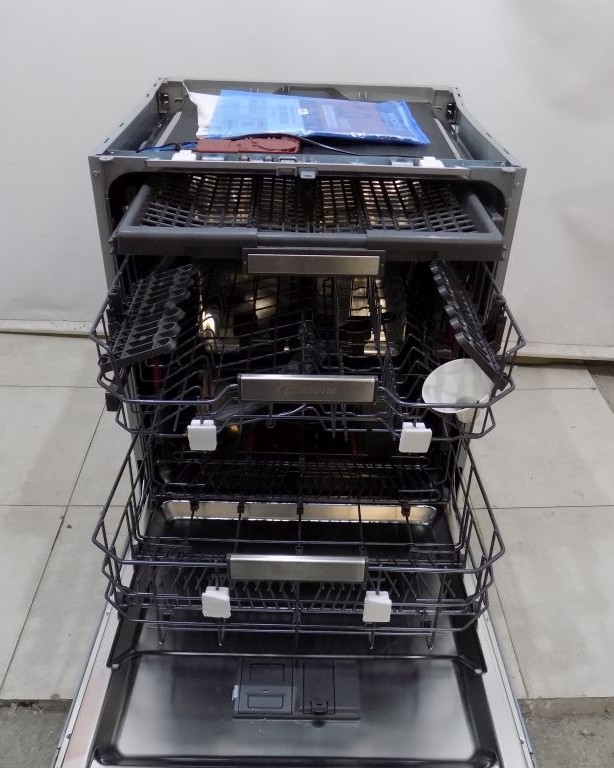 Съдомиялна Bauknecht BCIO 3T341 PLET