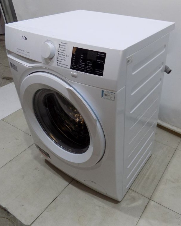 Пералня AEG L6FBG51470