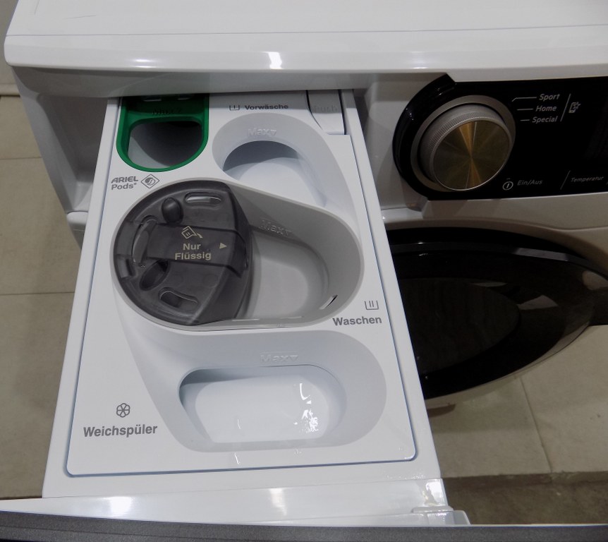 Пералня със сушилня AEG L8T84565 seria 8000