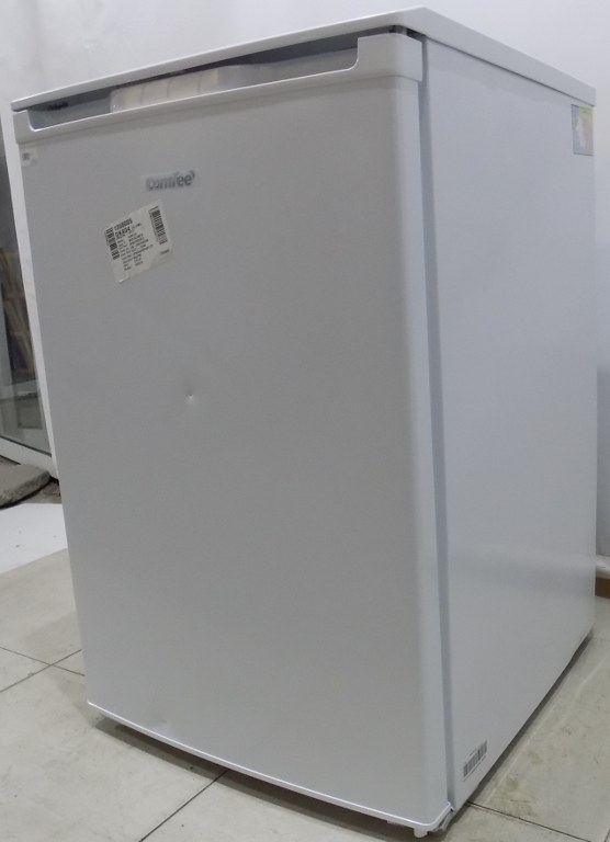 Охладител Comfee RCD133WH3(E)