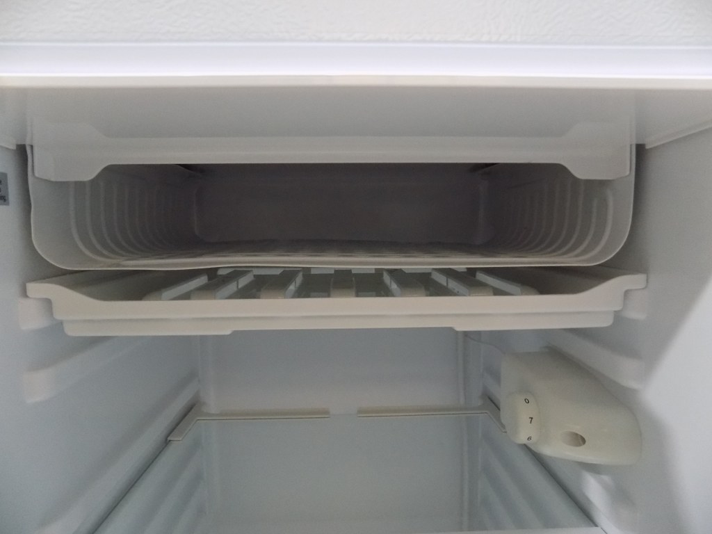 Хладилник EUHOMY 91L