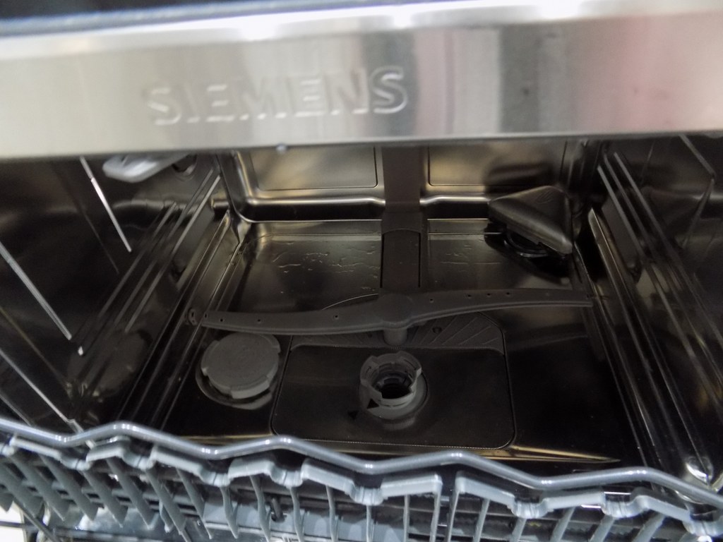 Съдомиялна за вграждане Siemens SX65ZX07CE iQ500