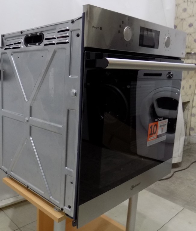Фурна за вграждане Bauknecht BAR2S K8 V2 IN