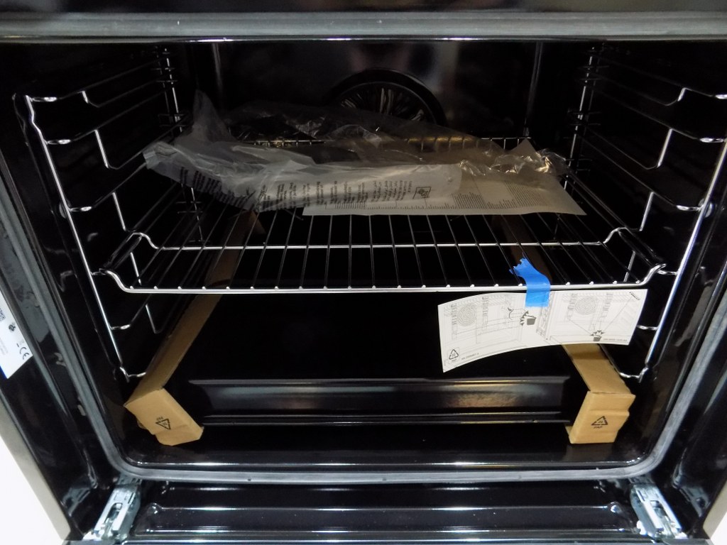 Фурна за вграждане Beko BBSM12320X