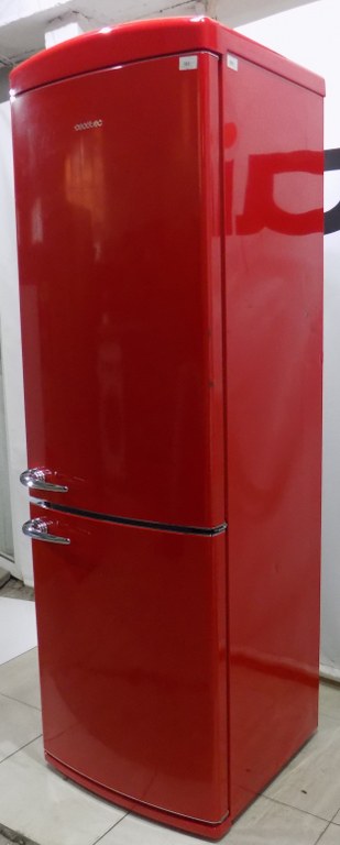Хладилник Cecotec Bolero 02727 Retro