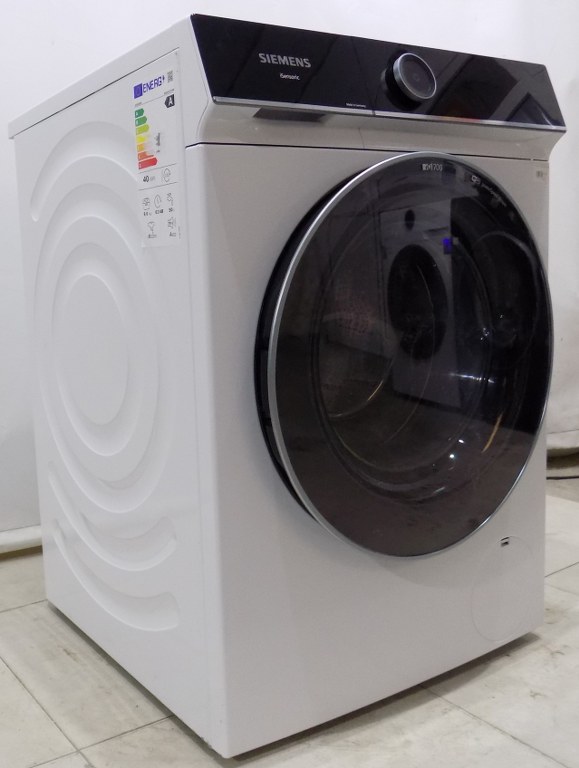 Пералня Siemens WG44B2040, iQ700