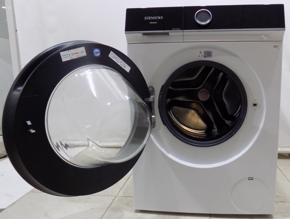 Пералня Siemens WG44B2040, iQ700