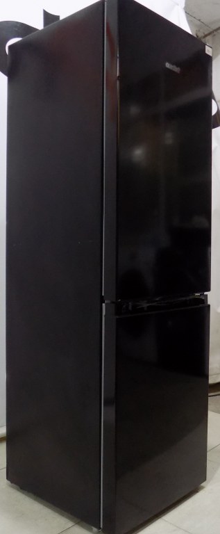 Хладилник Comfee RCB169DK2(E)