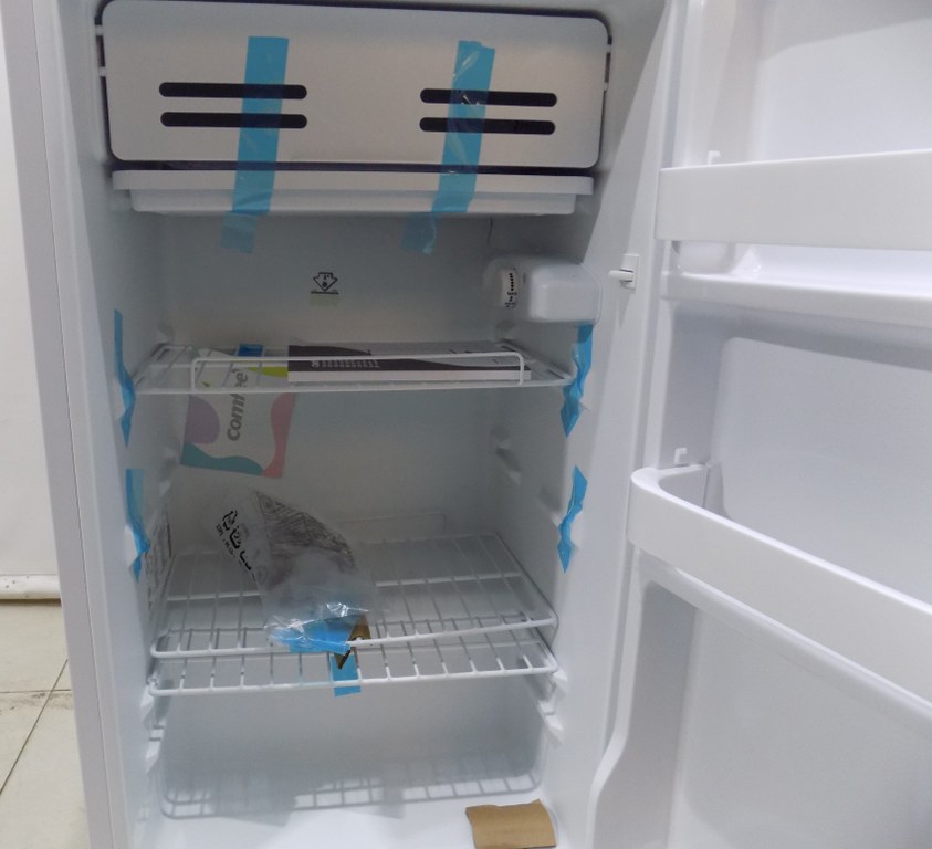 Хладилник Comfee RCD93WH2(E)