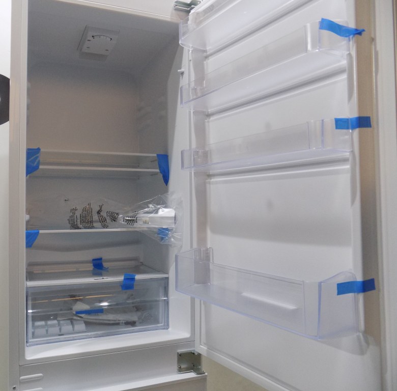 Хладилник за вграждане TELEFUNKEN C-EKG-178-ST-E