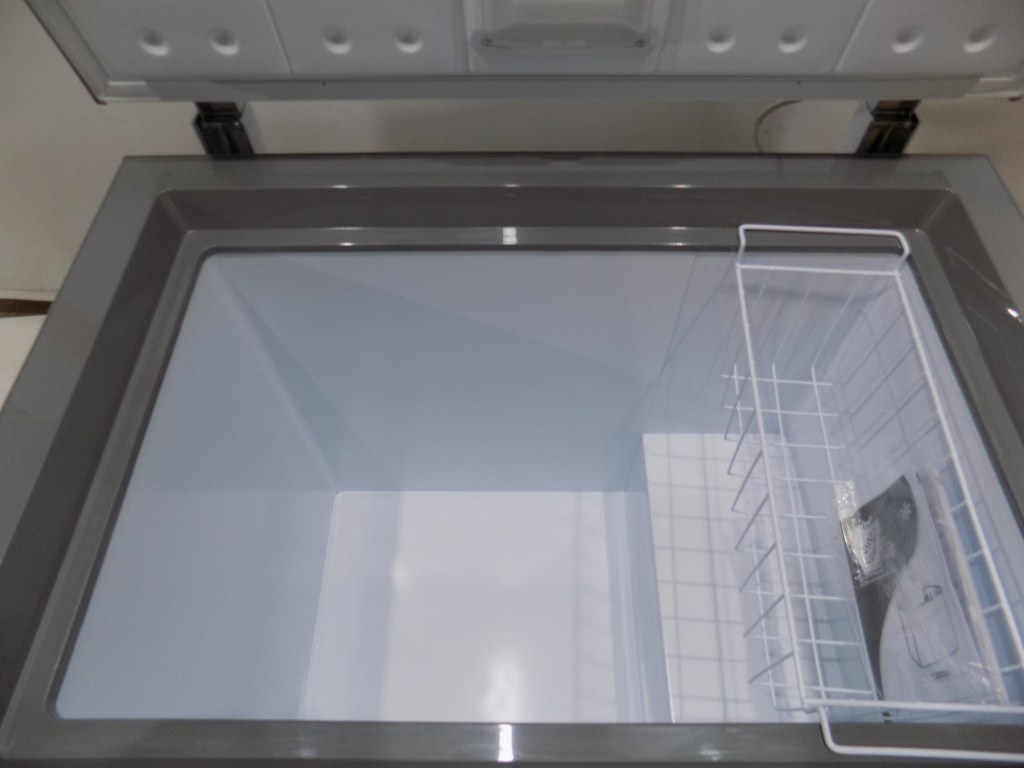 Фризер ракла Comfee RCC201WH6(E)