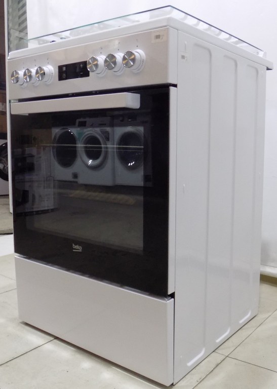 Готварска печка Beko FSM62320DWS b300