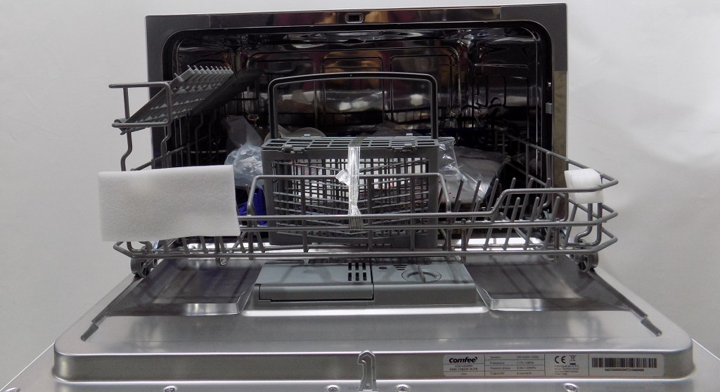 Мини съдомиялна COMFEE TD602E-W