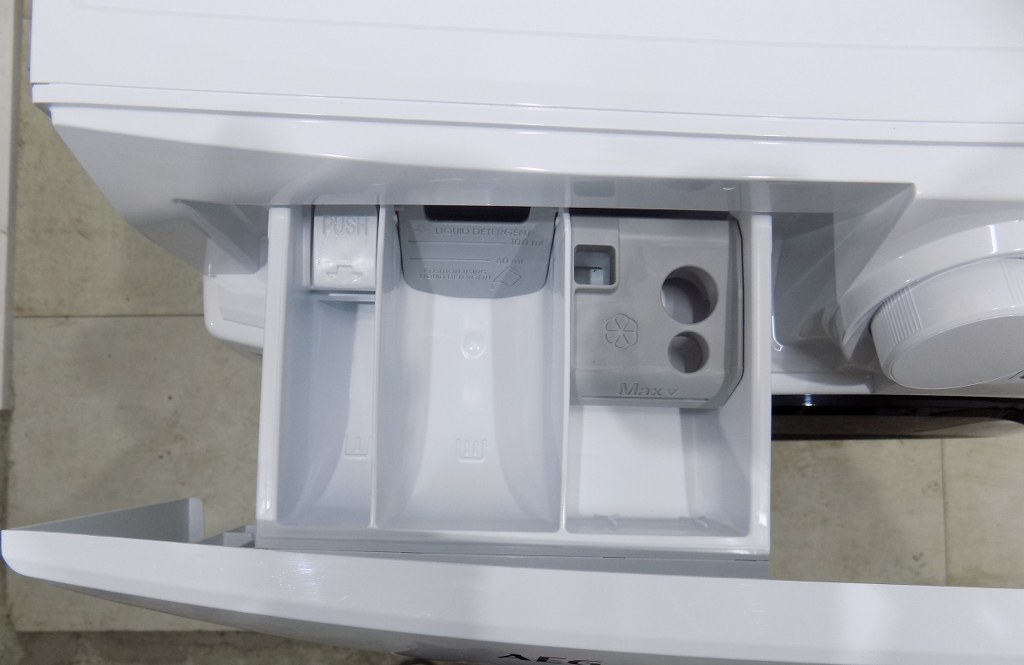 Пералня AEG L6AMZ48FL Serie 6000