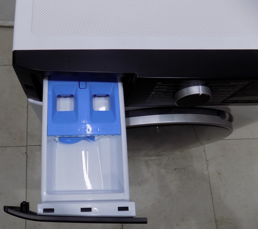 Пералня Cecotec Bolero Dresscode 8610