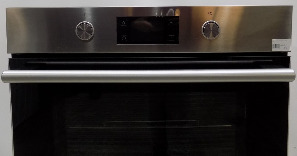 Фурна за вграждане Bauknecht BAR2 KH8V2 IN