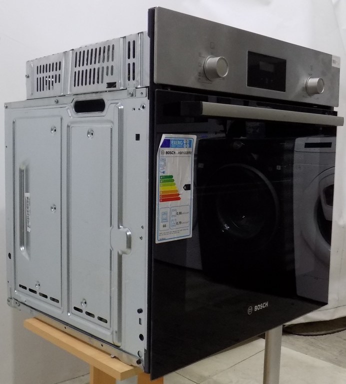 Фурна за вграждане Bosch HBF133BR0