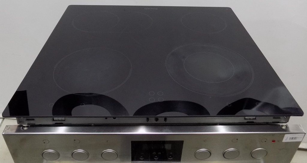 Фурна за вграждане Privileg SET PV510 IN