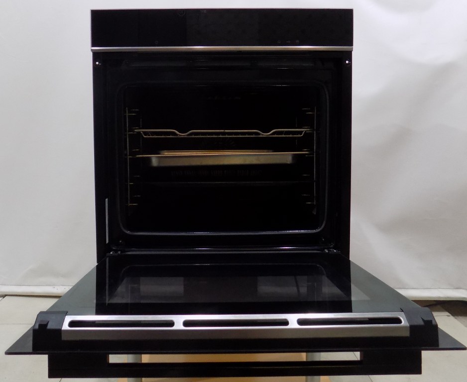 Фурна за вграждане Siemens HS758G3B1 iQ700