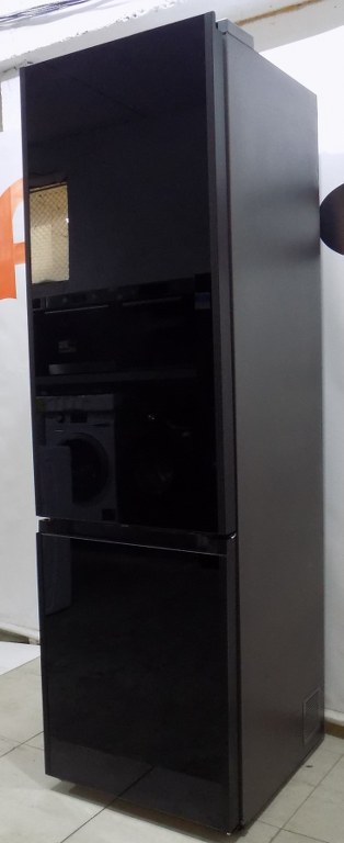 Хладилник Samsung RB38C7B5AB1EF