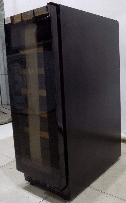 Витрина PKM UWTS56-20G