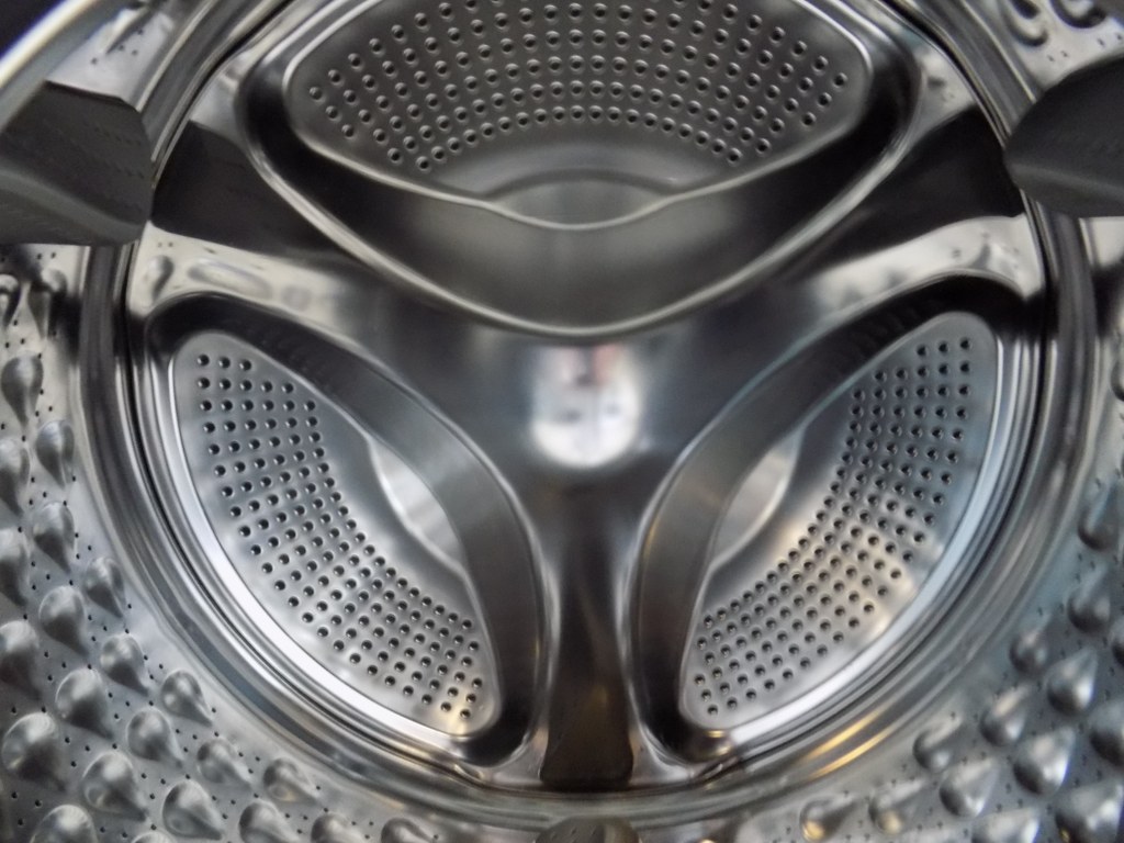 Пералня Cecotec Bolero DressCode 8610