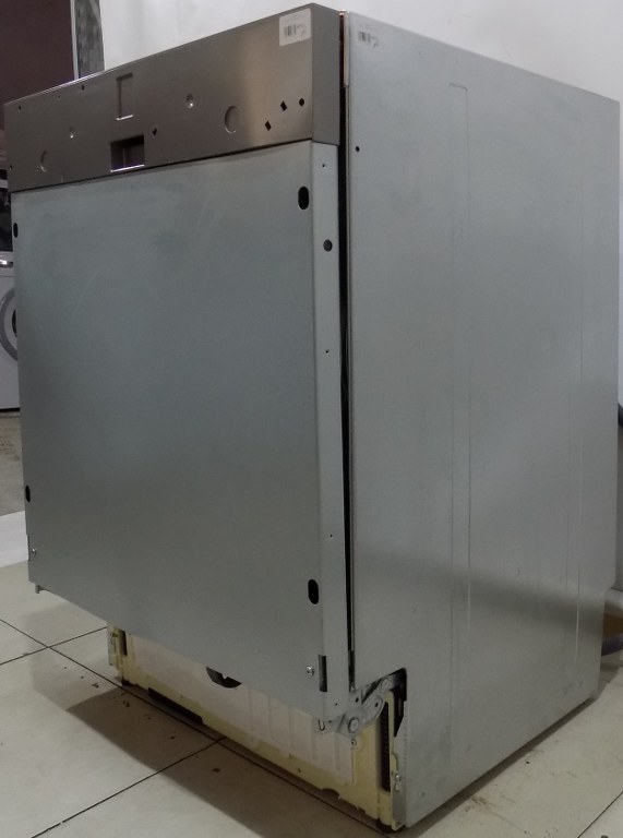 Съдомиялна за вграждане Haier SERIE 6 XIB 5C1S3FS