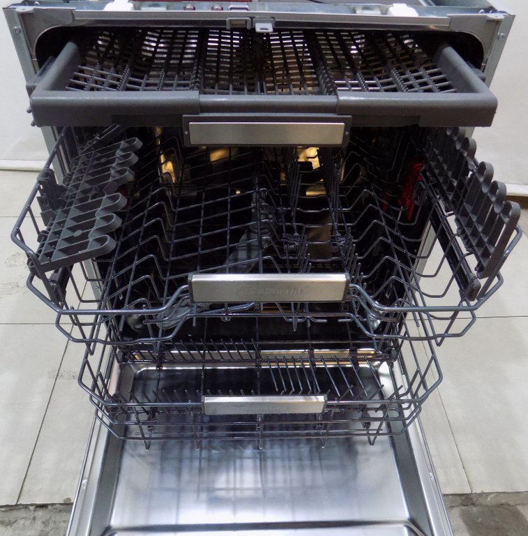 Съдомиялна за вграждане Bauknecht BUO 3O41 PLT X