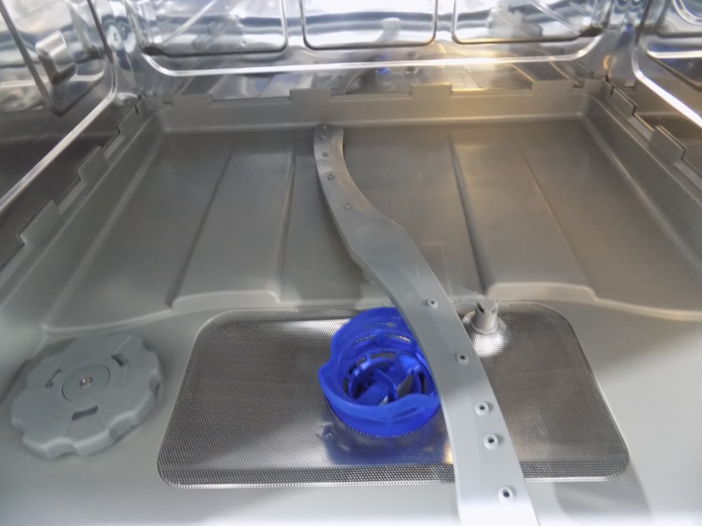 Мини съдомиялна COMFEE TD602E-W