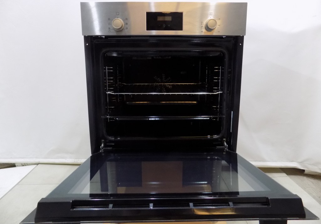 Фурна за вграждане Bosch HBF133BR0