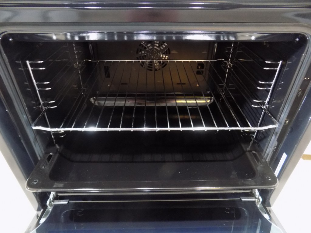 Фурна за вграждане Bosch HBF133BR0