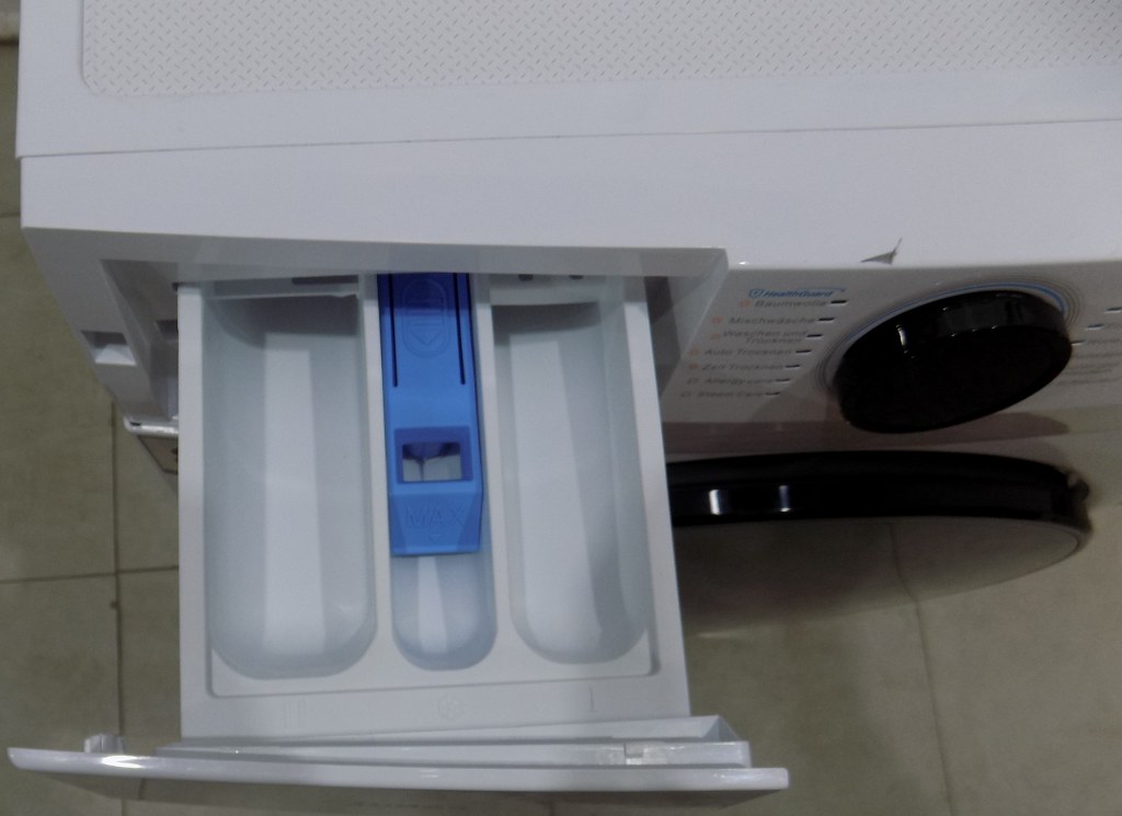 Пералня със сушилня Midea MF200D86WB-14EAS Z