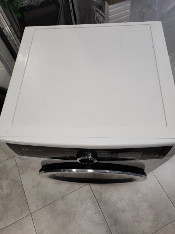 Сушилня Bauknecht B8 D94WB DE513