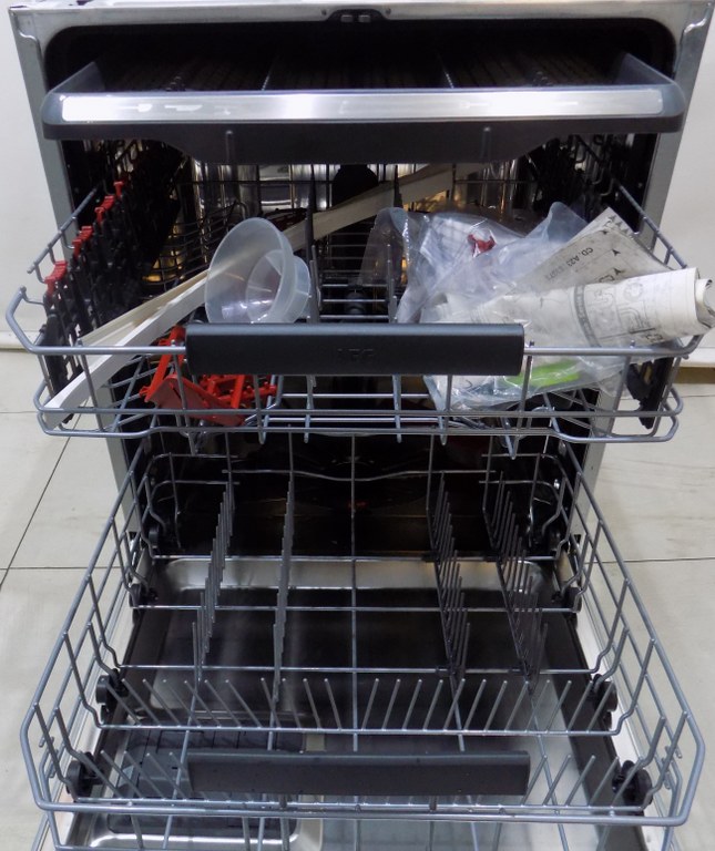 Съдомиялна за вграждане AEG FSE7676AP