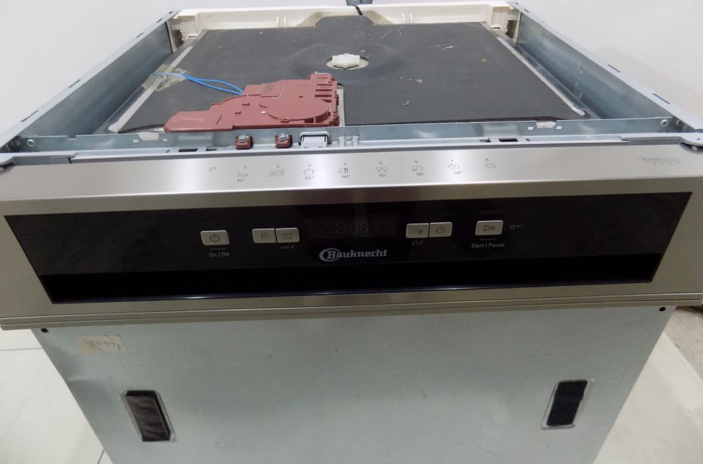 Съдомиялна за вграждане Bauknecht BBC 3C26 PF X