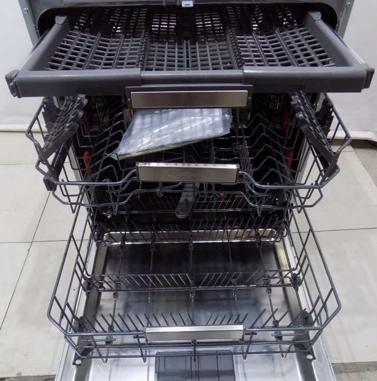 Съдомиялна за вграждане Bauknecht BBO 3O41 PLT