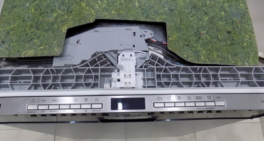 Съдомиялна за вграждане Bosch SBV4ETX08E