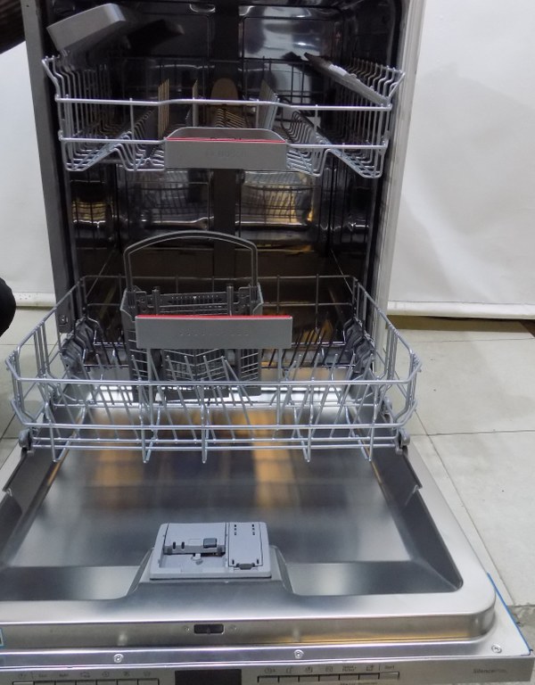 Съдомиялна за вграждане Bosch SBV4ETX08E