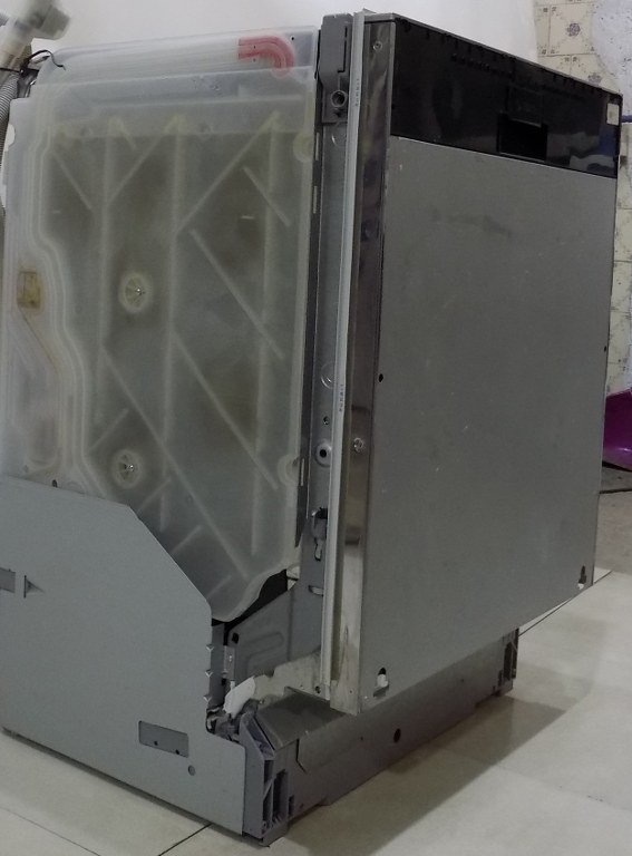 Съдомиялна за вграждане Bosch SMV4ECX24E Serie 4