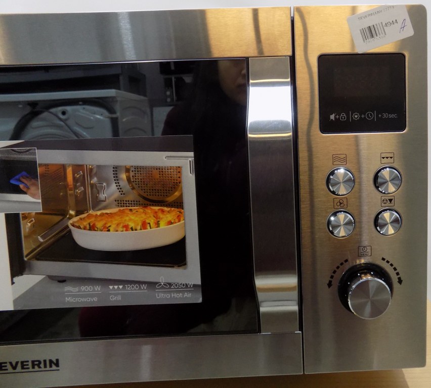 Мирковълнова фурна SEVERIN MW 7777