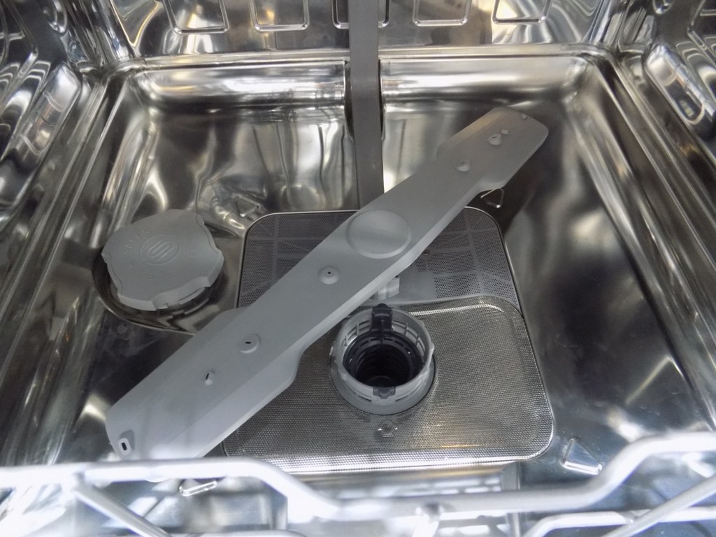 Съдомиялна за вграждане Beko BDIN16430 b300