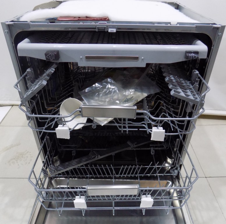 Съдомиялна за вграждане Privileg RBO 3T131 A F X