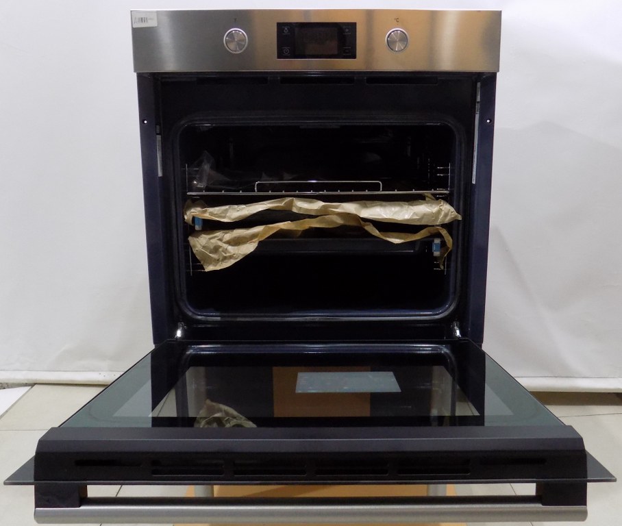 Фурна за вграждане Bauknecht BAR2 KH8V2 IN