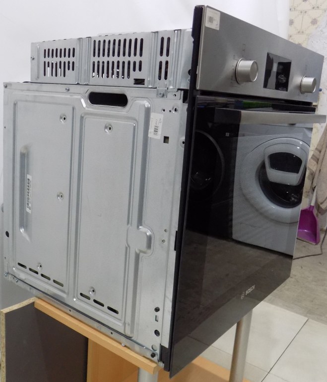 Фурна за вграждане Bosch HBF133BR0